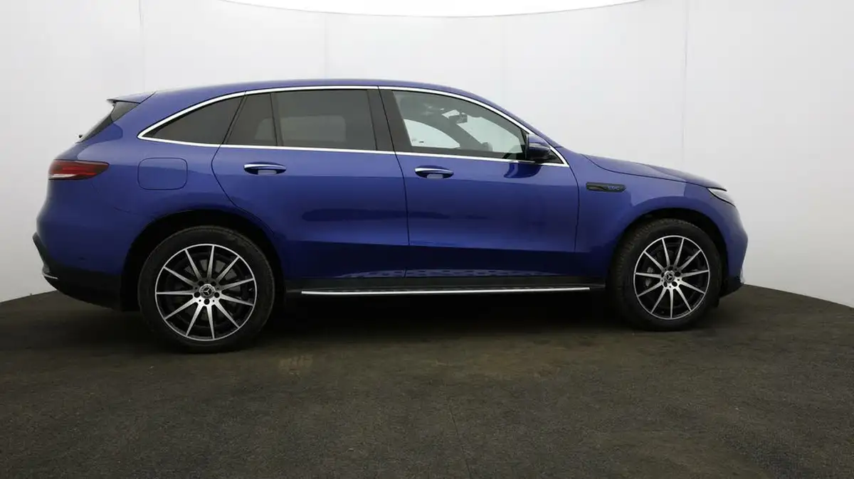 2022-mercedes-benz-eqc-e-eqc-400-amg-line-big-50
