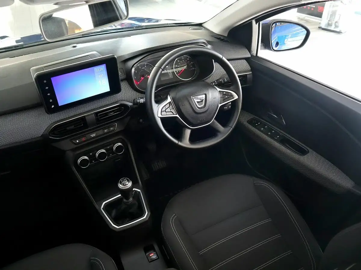 2022-dacia-jogger-10-tce-comfort-big-19