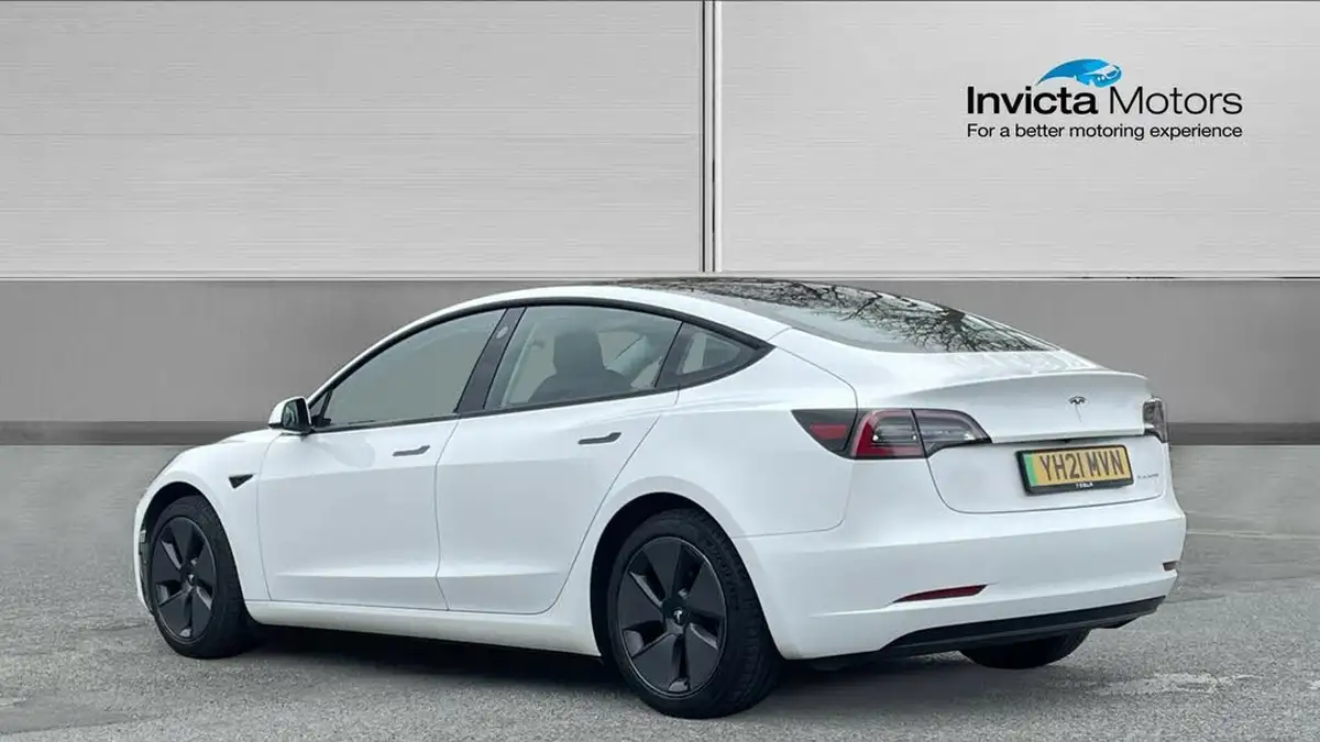 2021-tesla-model-3-e-long-range-4x4-big-4