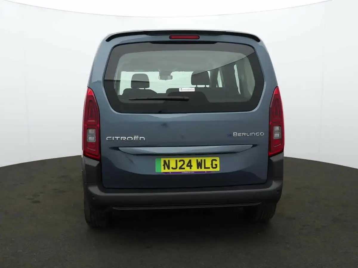 2024-citroen-berlingo-e-plus-m-size-big-3