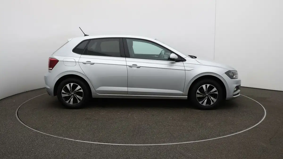 2021-volkswagen-polo-10-match-big-46