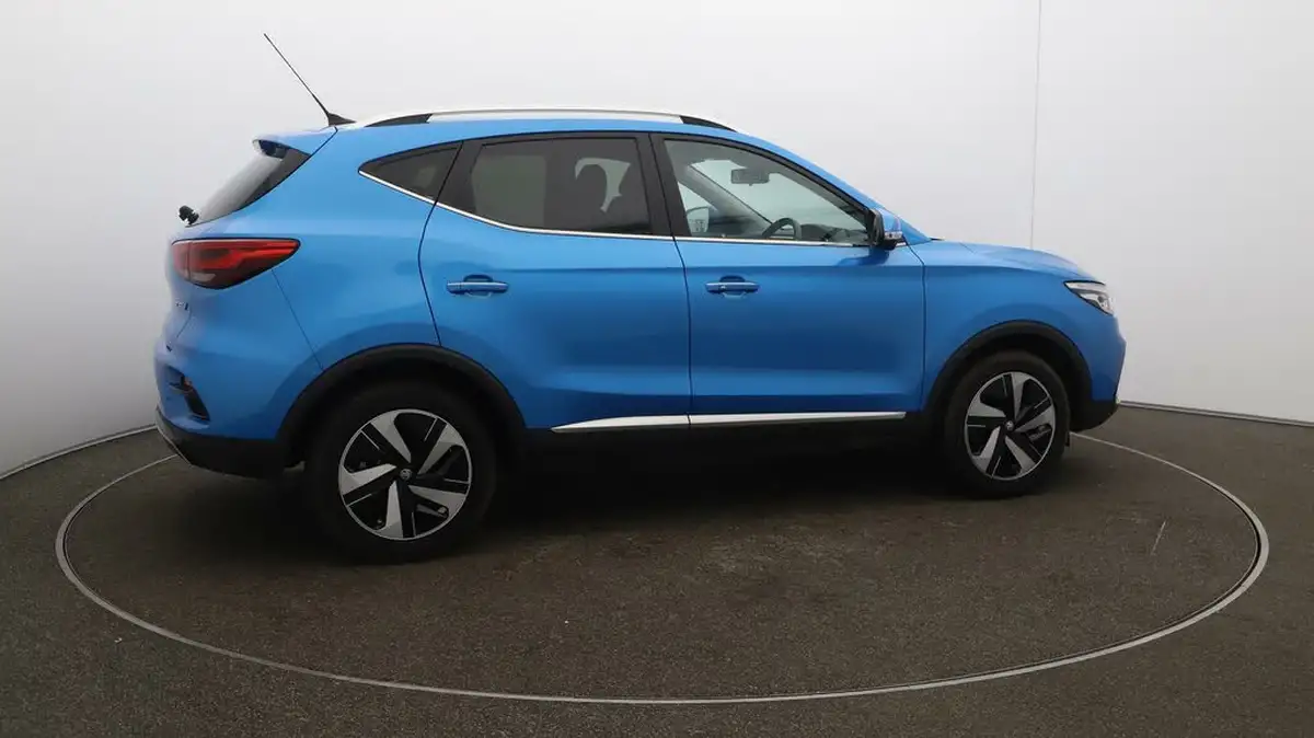 2024-mg-zs-suv-e-trophy-connect-ev-156ps-long-range-big-41