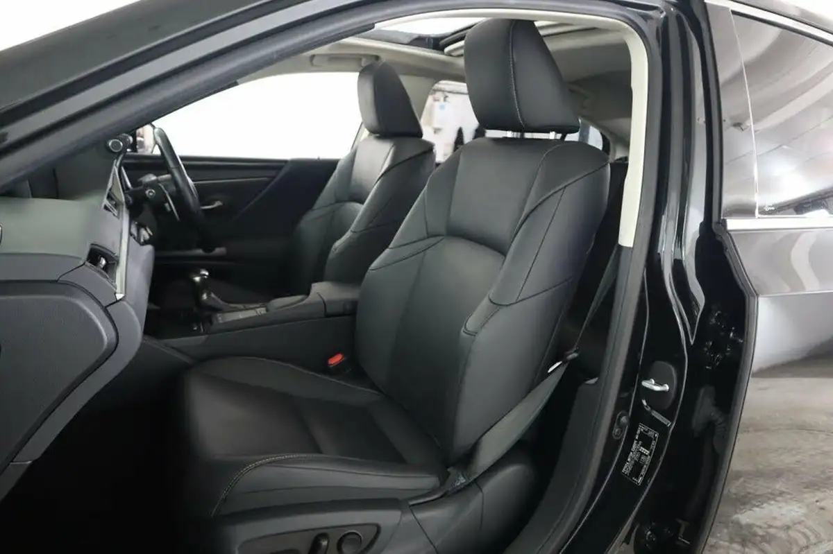 2021-lexus-es-300h-25-es-218bhp-without-navigation-big-47