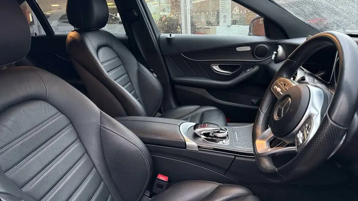 2019-mercedes-benz-c-class-20d-c300d-amg-line-245ps-premiumss-saloon-4d-big-10