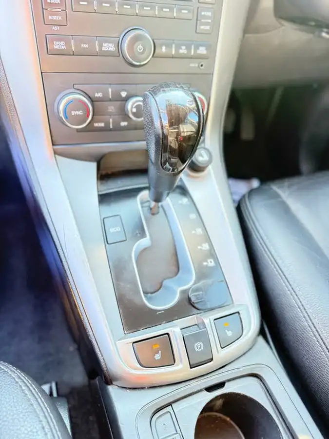2013-chevrolet-captiva-22td-ltz-auto-big-9