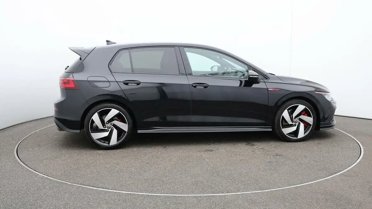2022-volkswagen-golf-20-tsi-gti-clubsport-big-43