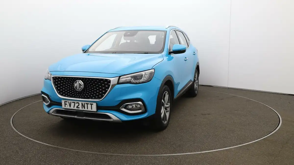 2022-mg-hs-15t-gdi-excite-162ps-big-29