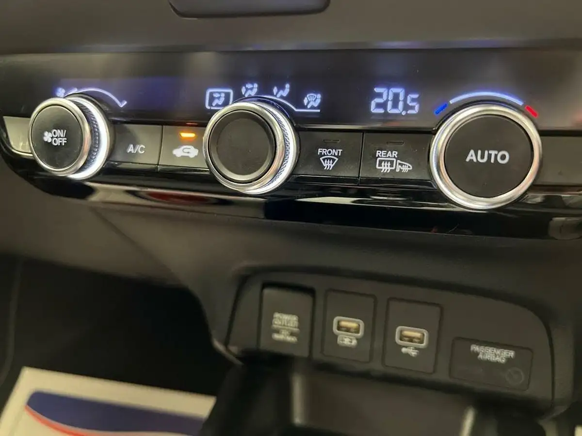 2021-honda-jazz-15-i-mmd-sr-107ps-big-18