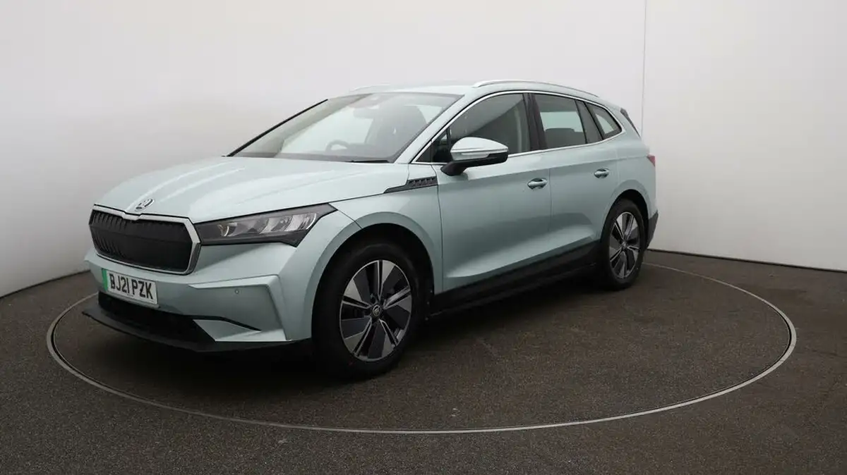 2021-skoda-enyaq-e-80-loft-82-kwh-big-3
