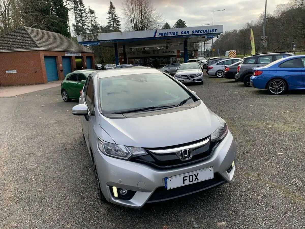2016-honda-jazz-13-i-vtec-ex-cvt-big-15