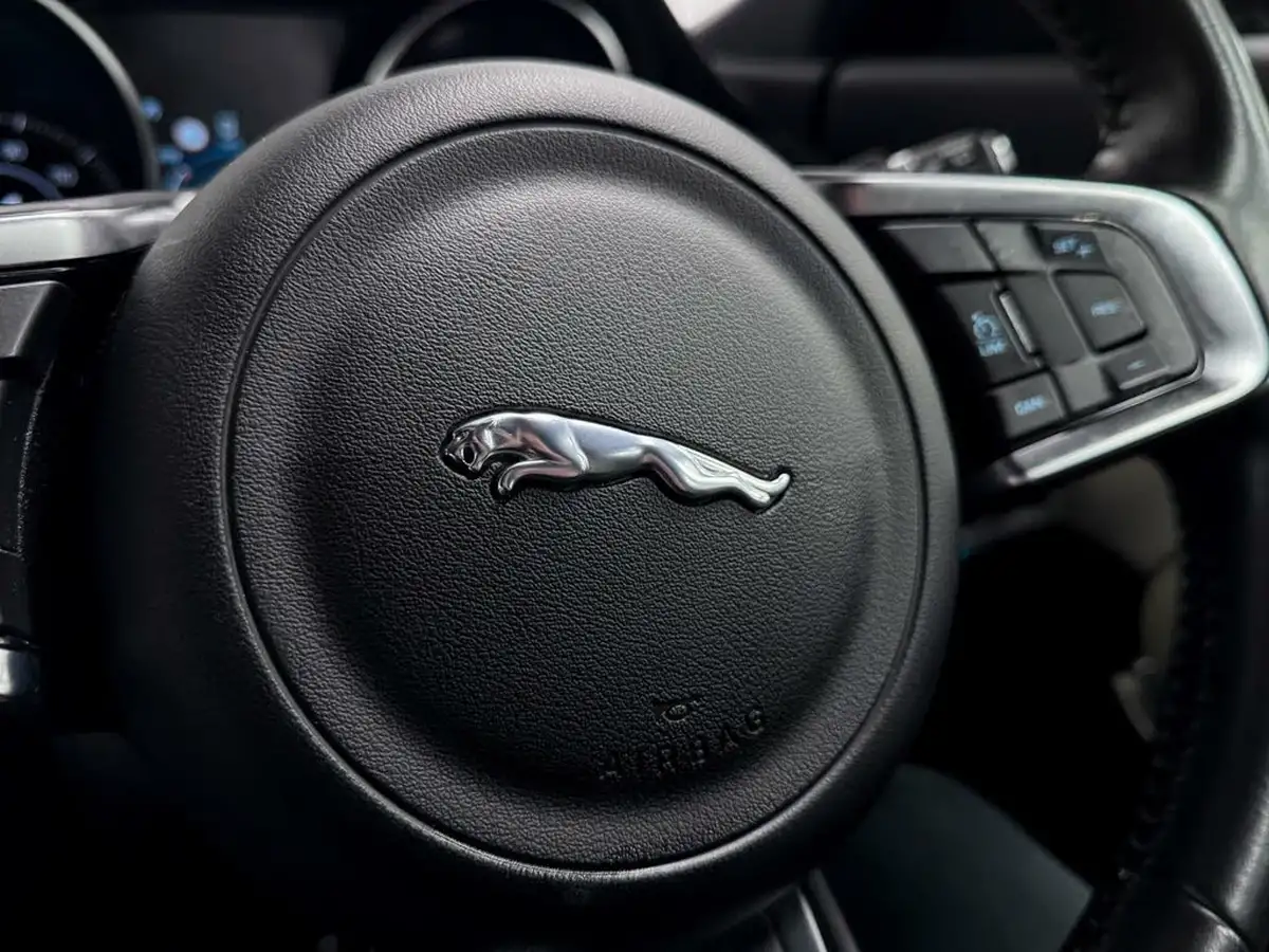 2019-jaguar-e-pace-20-i4d-r-dynamic-se-180ps-awd-auto-big-43