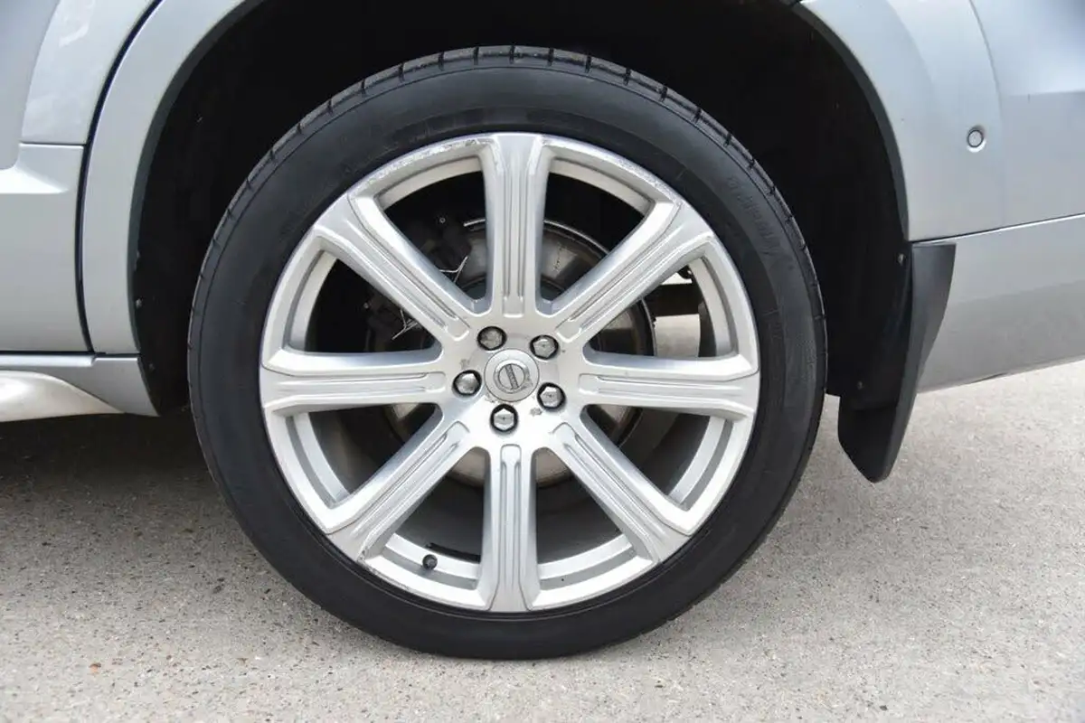 2017-volvo-xc90-20-t8-inscription-hybrid-geartronic-big-59