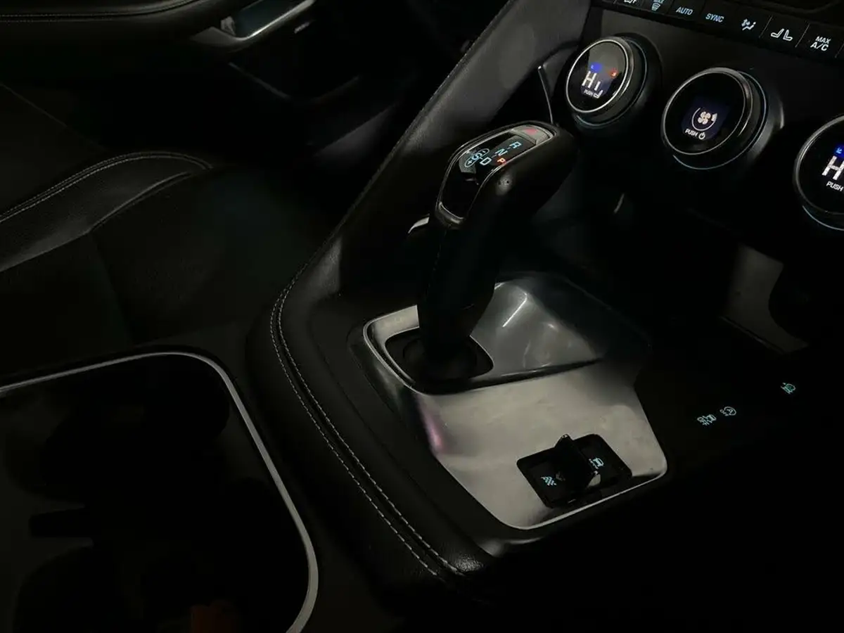 2019-jaguar-e-pace-20-i4d-r-dynamic-hse-180ps-big-30