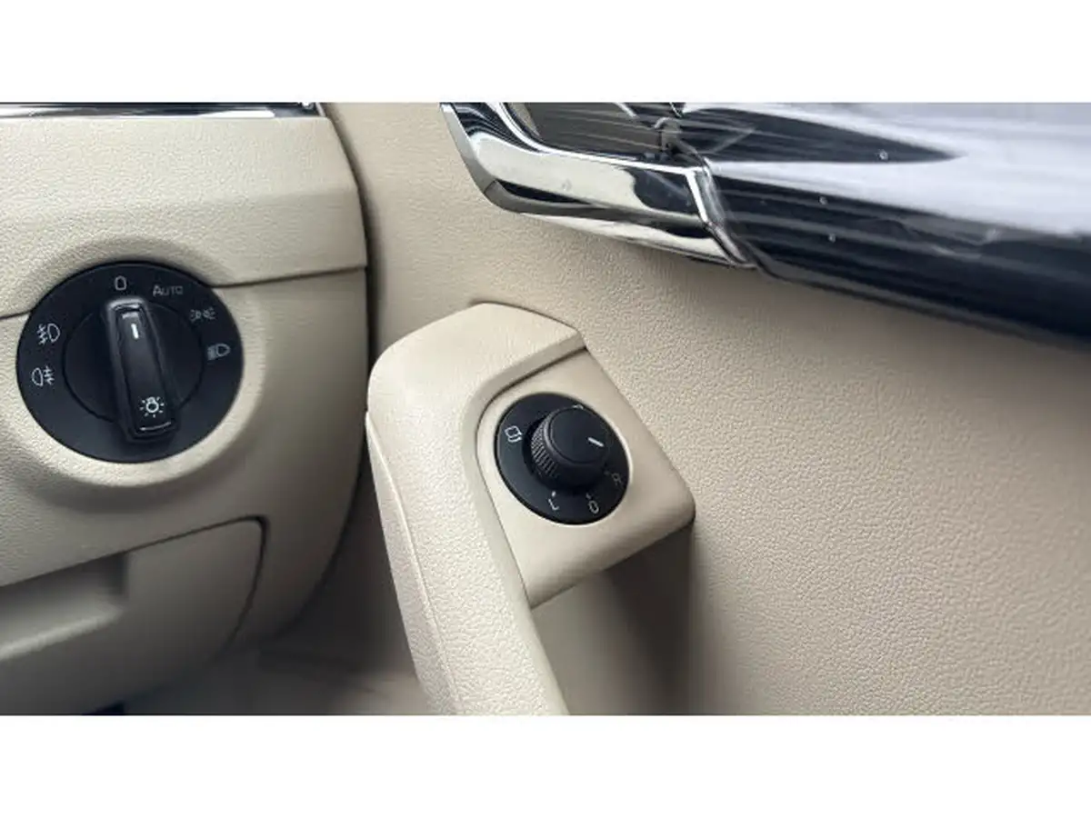 2017-skoda-octavia-14-tsi-se-l-estate-dsg-big-58