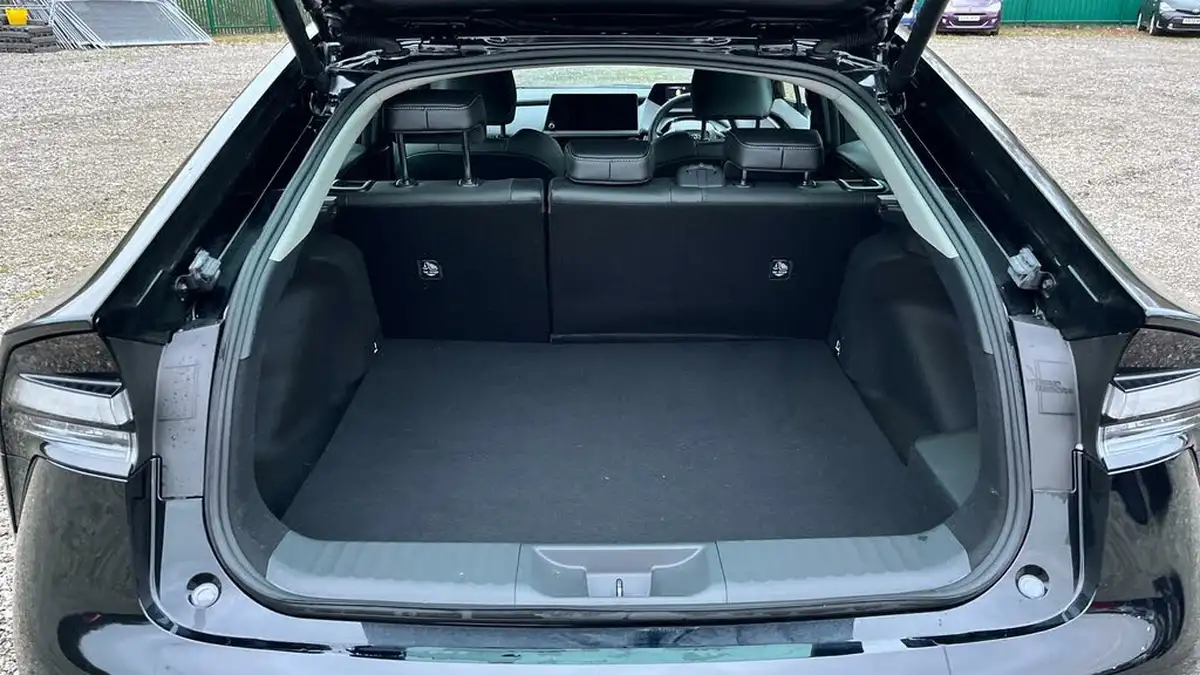 2024-toyota-prius-20-vvt-i-excel-big-13