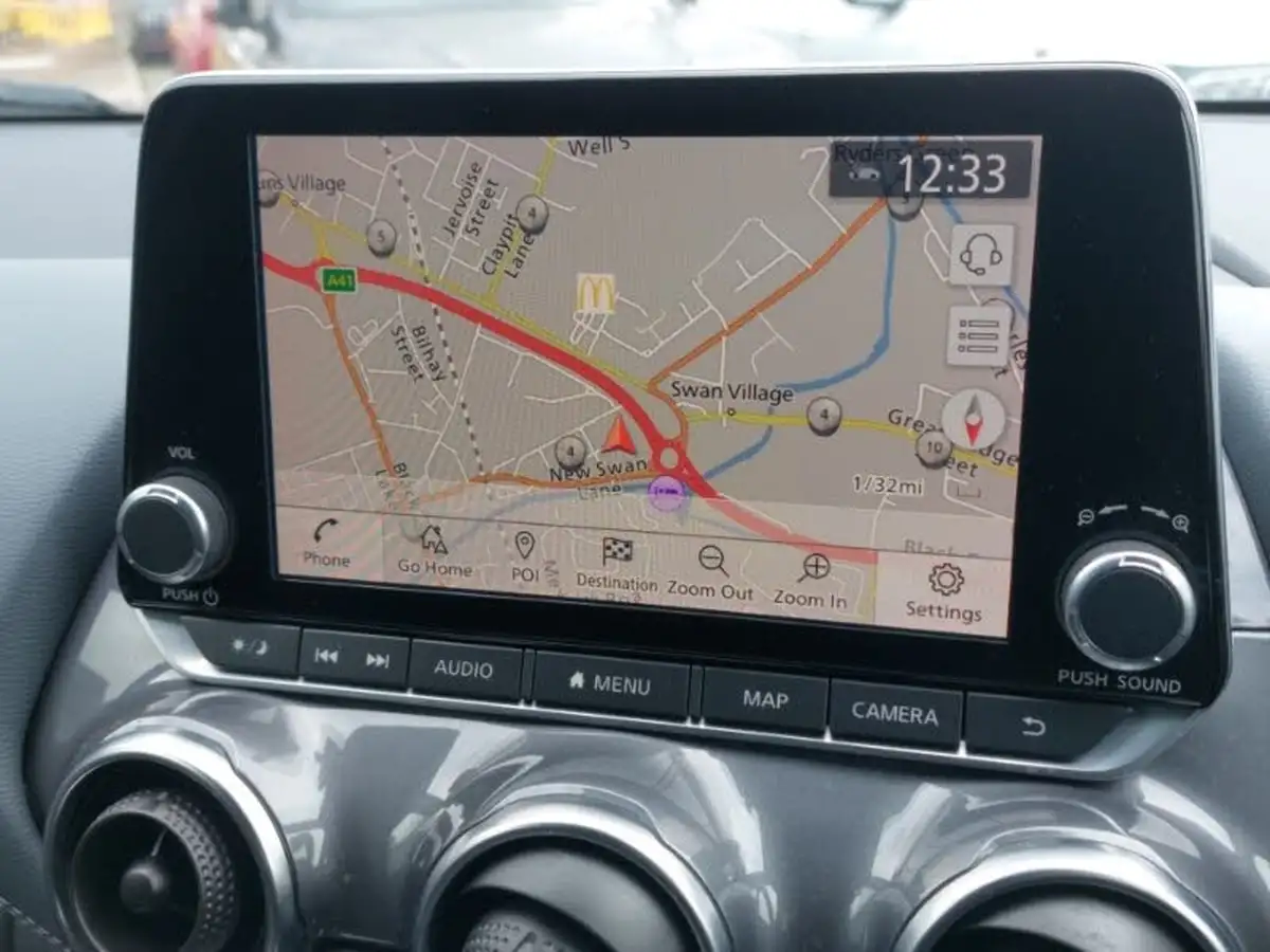 2021-nissan-juke-10-dig-t-n-connecta-dct-big-18