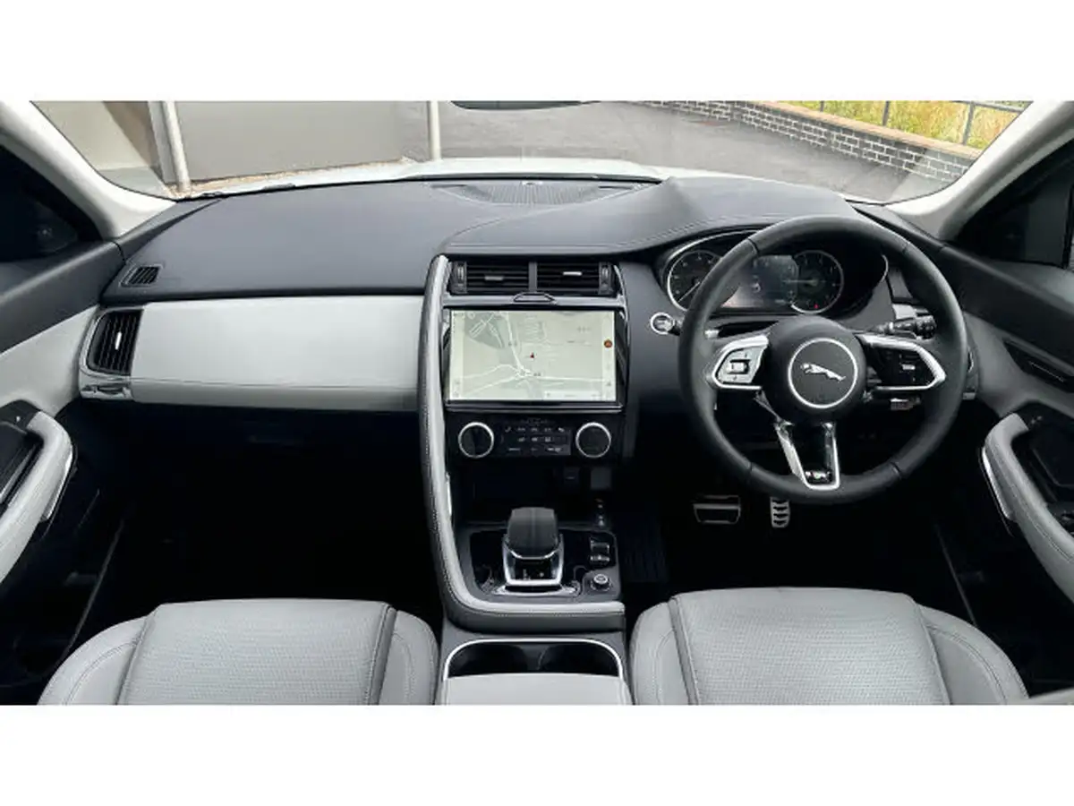 2023-jaguar-e-pace-15-p300e-r-dynamic-se-big-8