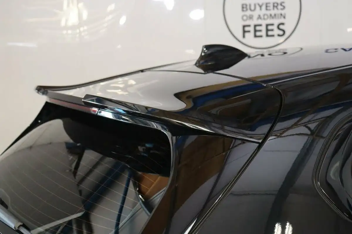 2022-bmw-1-series-20-128ti-lcp-big-23