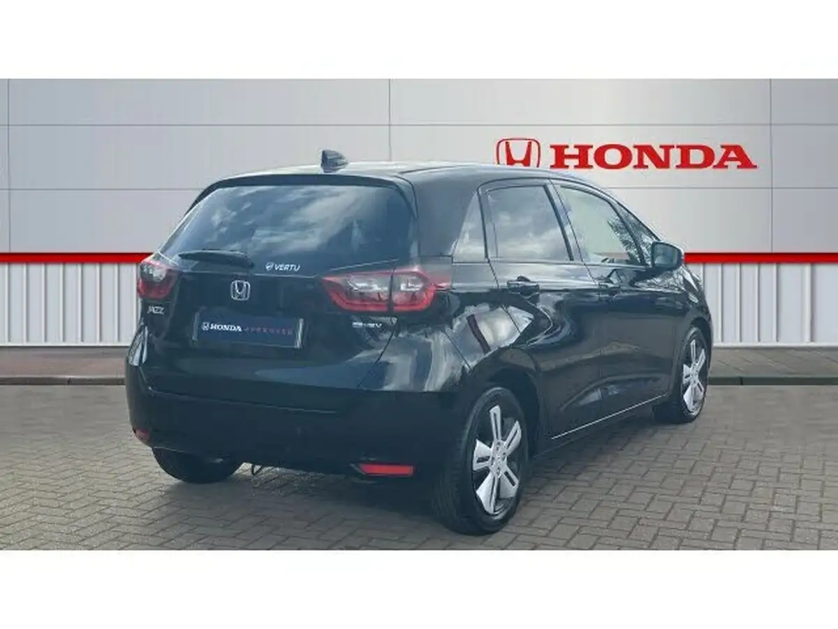 2022-honda-jazz-15-i-mmd-ex-107ps-big-11