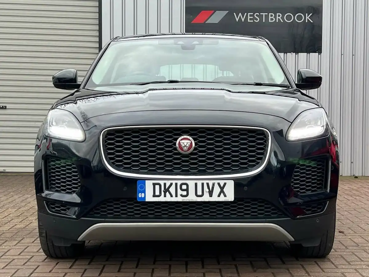 2019-jaguar-e-pace-20-i4d-150ps-big-5