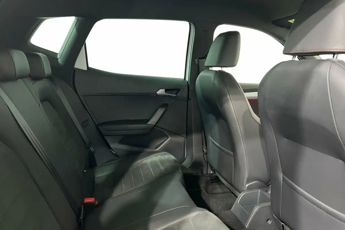 2023-seat-arona-10-tsi-fr-sport-big-9