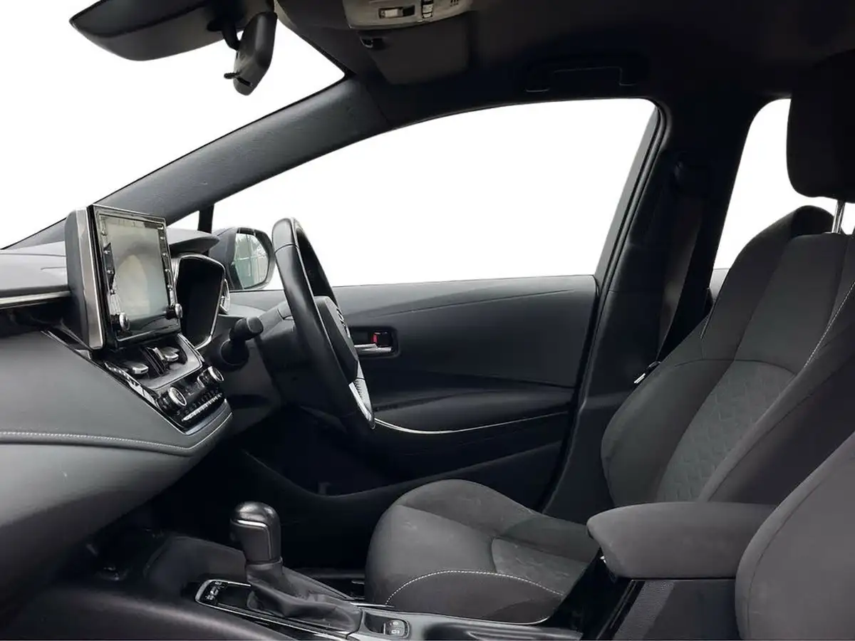 2021-toyota-corolla-18-vvt-i-icon-tech-trk-hatchback-5d-big-8