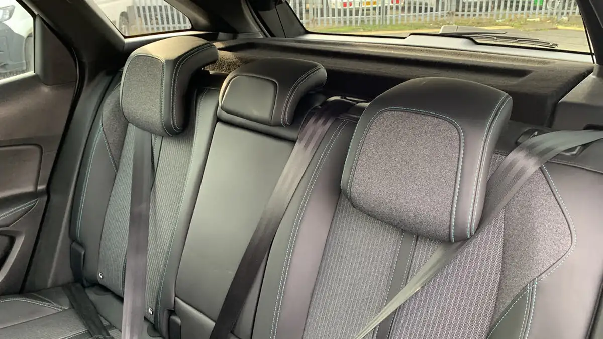2021-peugeot-3008-suv-12-puretech-allure-eat8-big-34