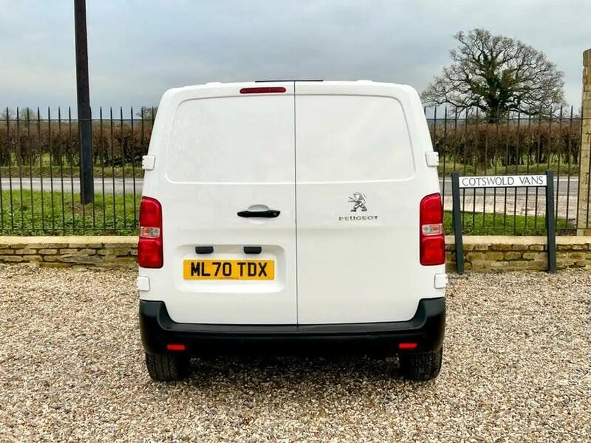 2020-peugeot-expert-big-7