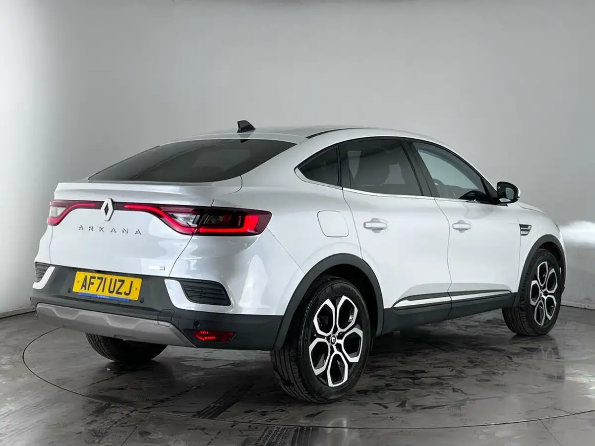 2021-renault-arkana-16-s-edition-big-6