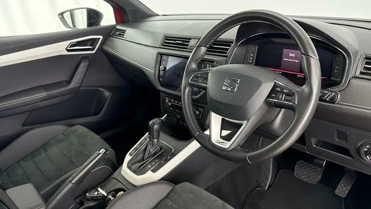 2019-seat-arona-10-tsi-xcellence-lux-ss-dsg-big-5
