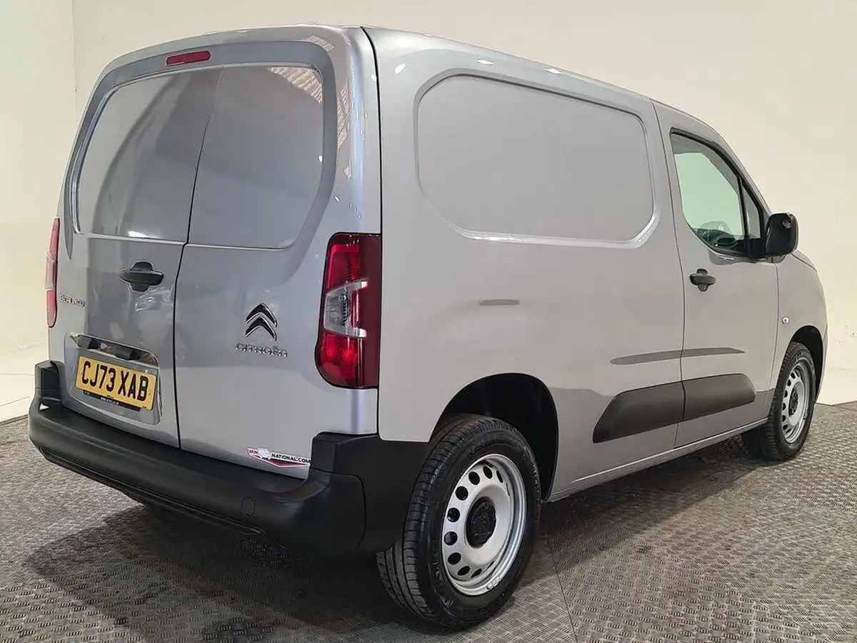2024-citroen-berlingo-15-bluehdi-1000-enterprise-edition-100pseu6d-big-25