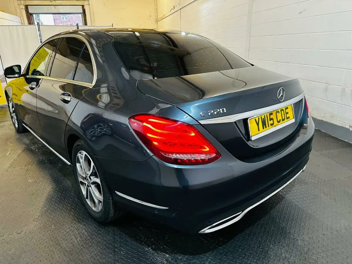 2015-mercedes-benz-c-class-21td-c220-cdi-sport-cdi-bluetec-premiumss-7g-tronic-plus-big-5