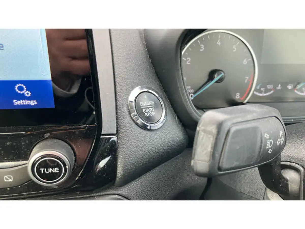 2019-ford-ecosport-10t-titanium-125ps-big-21