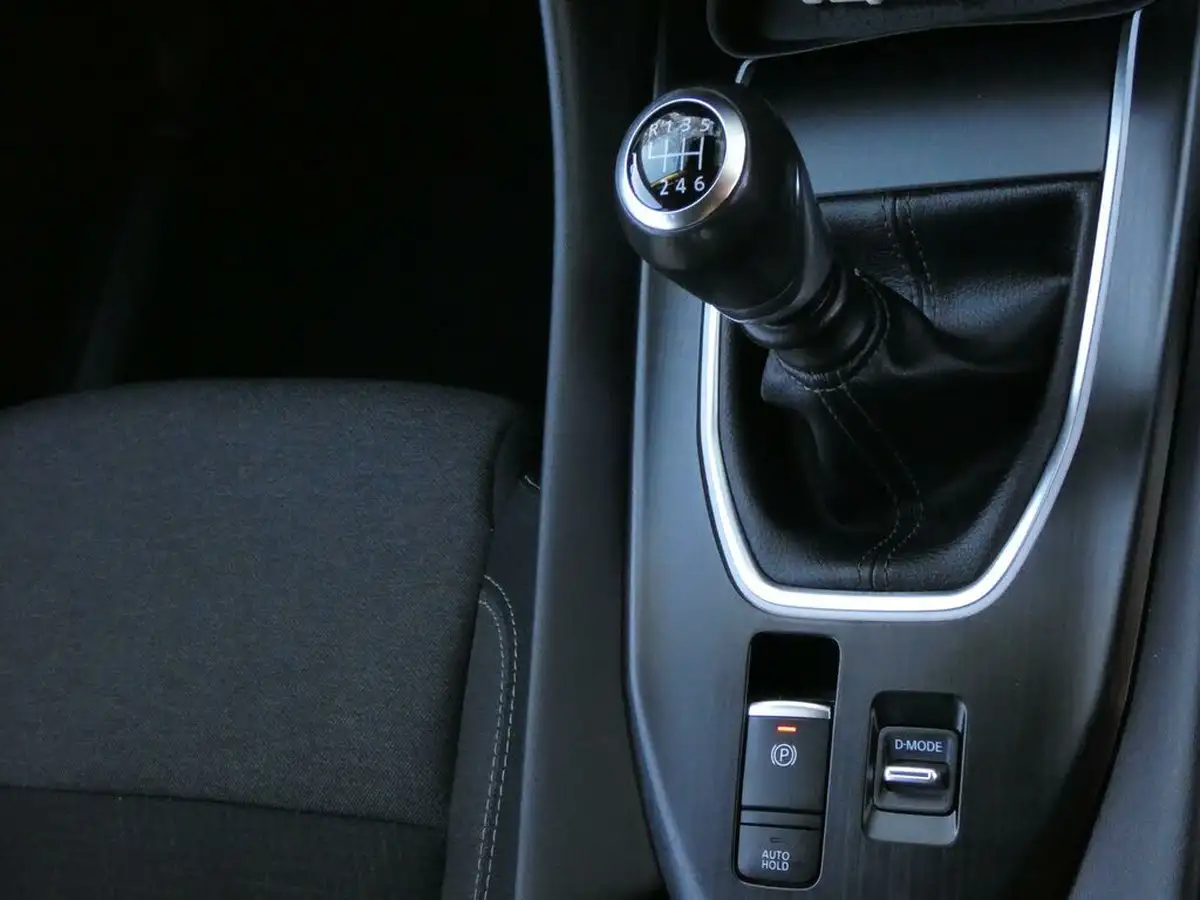 2021-nissan-qashqai-13-dig-t-n-connecta-140ps-big-26