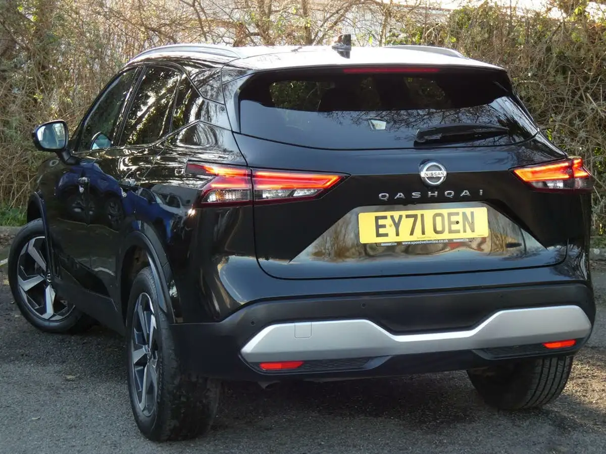 2021-nissan-qashqai-13-dig-t-n-connecta-140ps-big-2