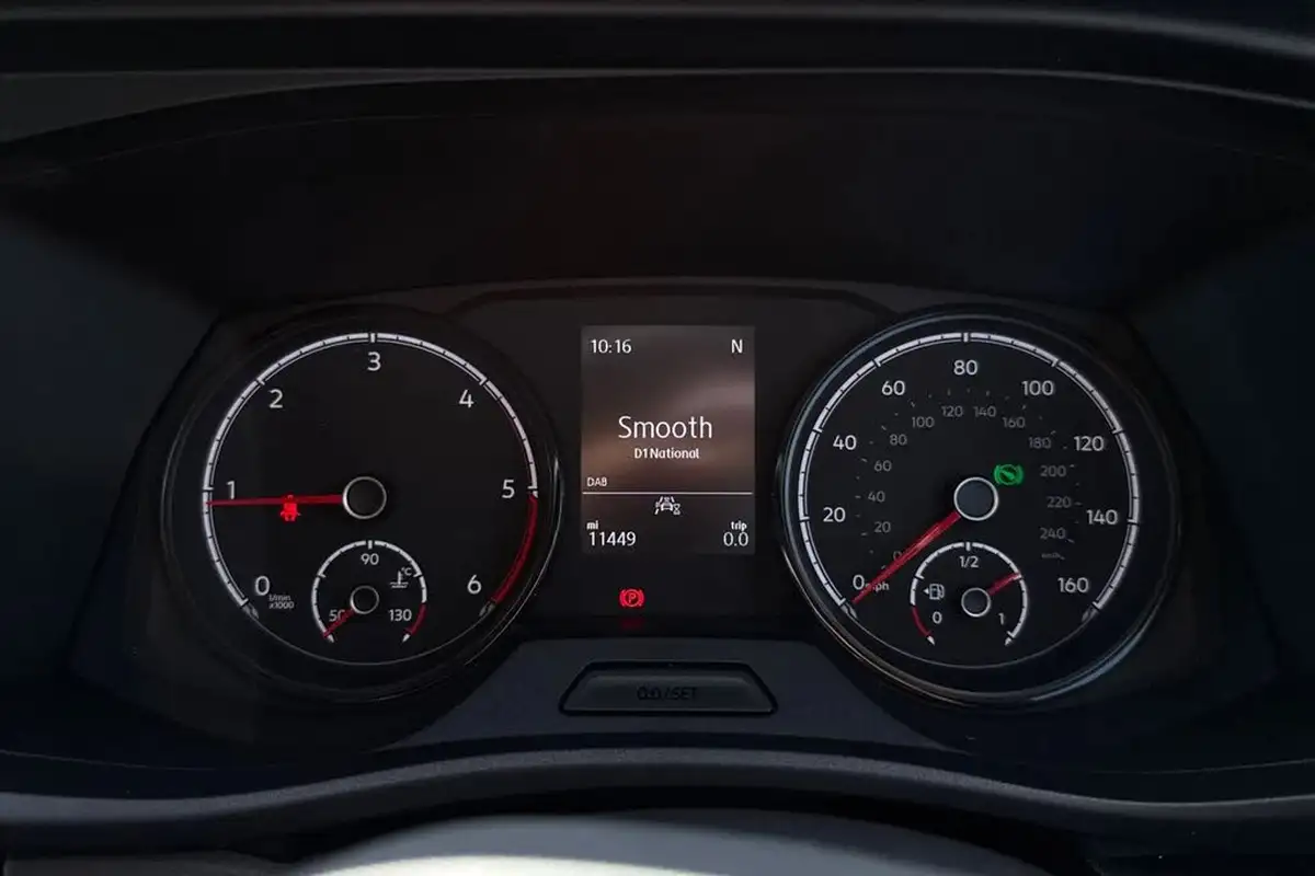 2024-volkswagen-transporter-big-53