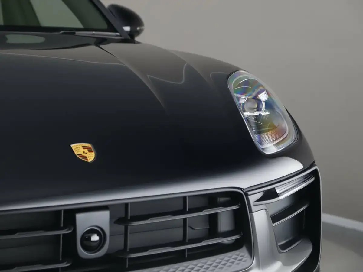 2025-porsche-macan-20-t-big-33