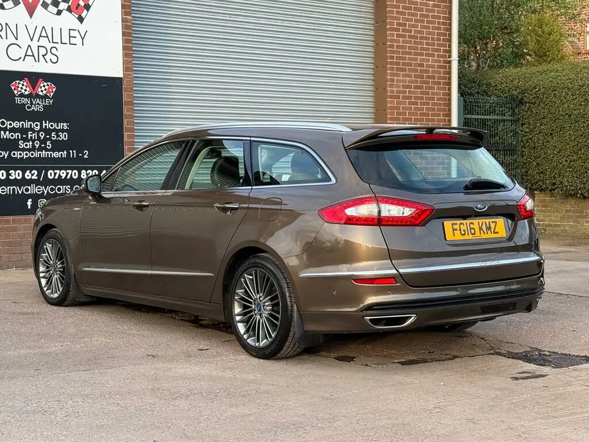 2016-ford-mondeo-20tdci-vignale-210ps-estate-5d-powershift-big-51