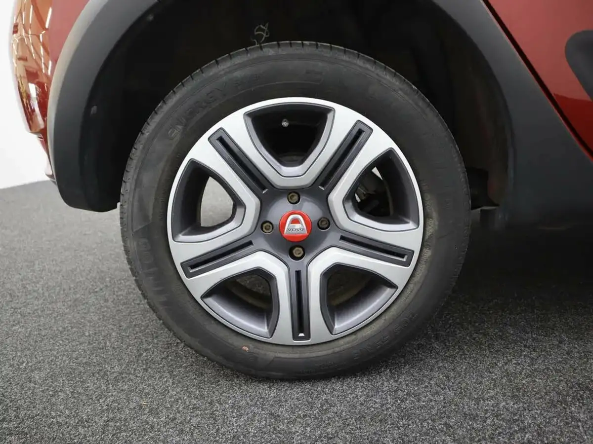 2020-dacia-sandero-stepway-09-tce-techroad-big-5