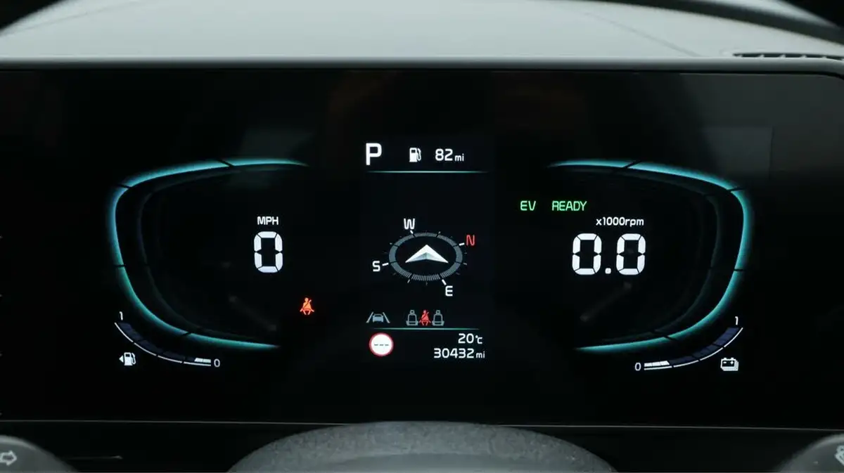 2022-kia-sportage-16-t-gdi-gt-line-226bhp-hev-1598cc-auto-big-10