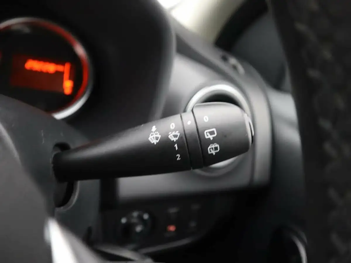 2020-dacia-sandero-stepway-09-tce-techroad-big-20