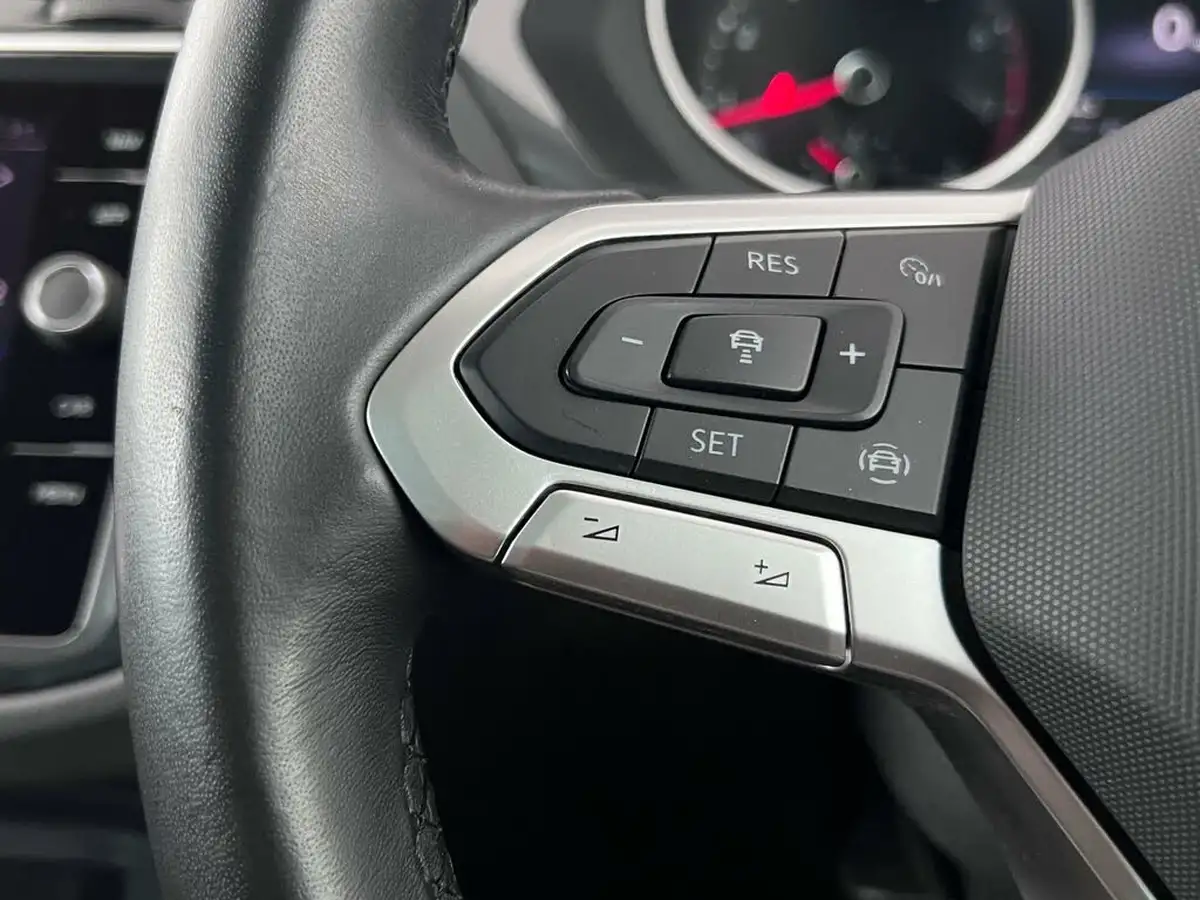 2021-volkswagen-tiguan-15-tsi-life-150ps-dsg-big-11