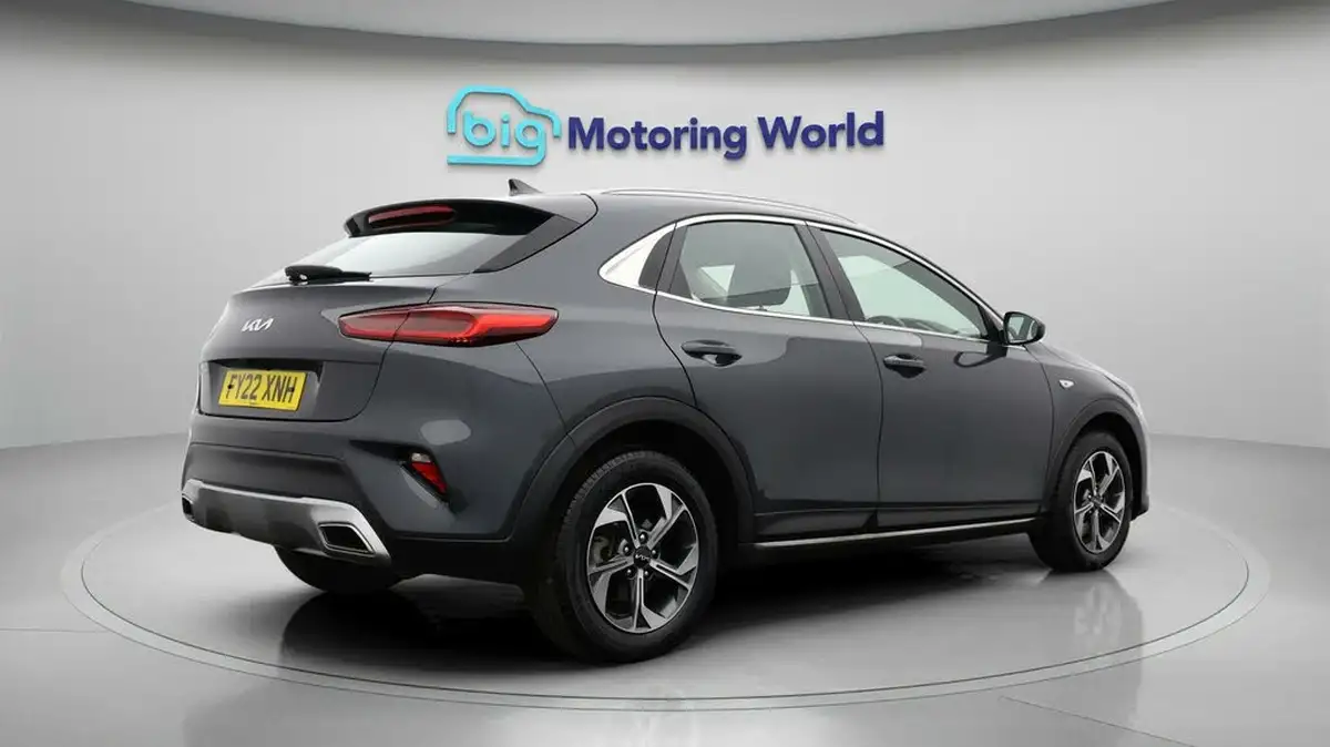 2022-kia-xceed-10-t-gdi-2-big-6
