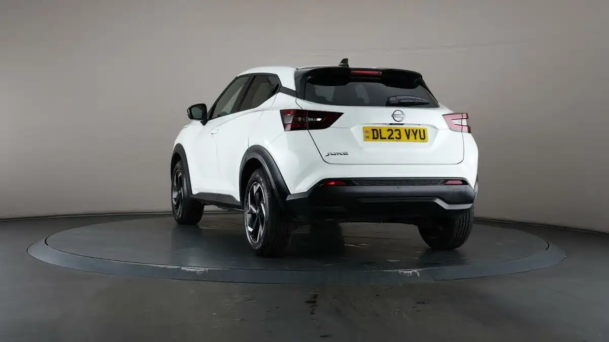 2023-nissan-juke-10-dig-t-n-connecta-big-48