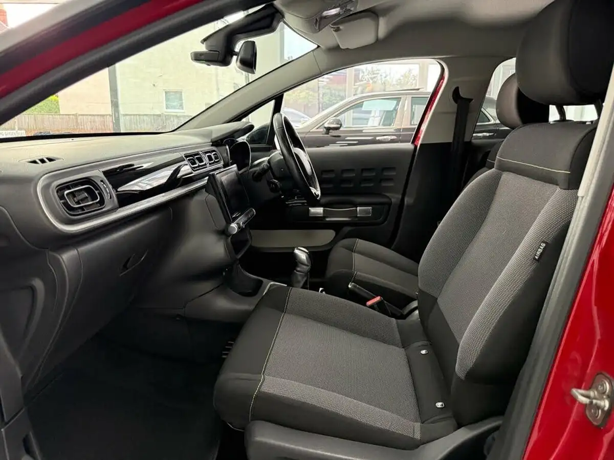 2017-citroen-c3-12-puretech-flair-82ps-big-15