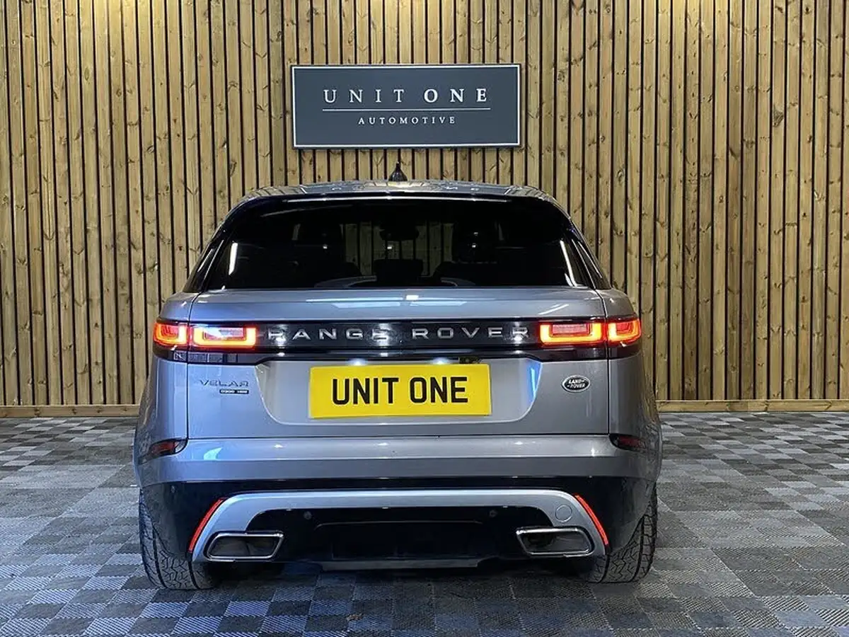 2019-land-rover-range-rover-velar-30-d300-r-dynamic-hse-big-12