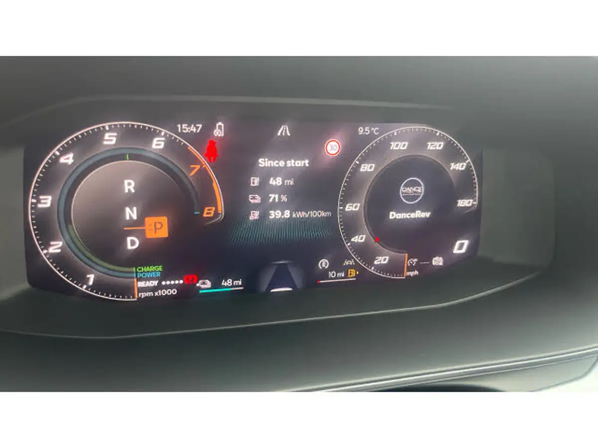 2025-cupra-formentor-15-e-hybrid-vz1-big-17