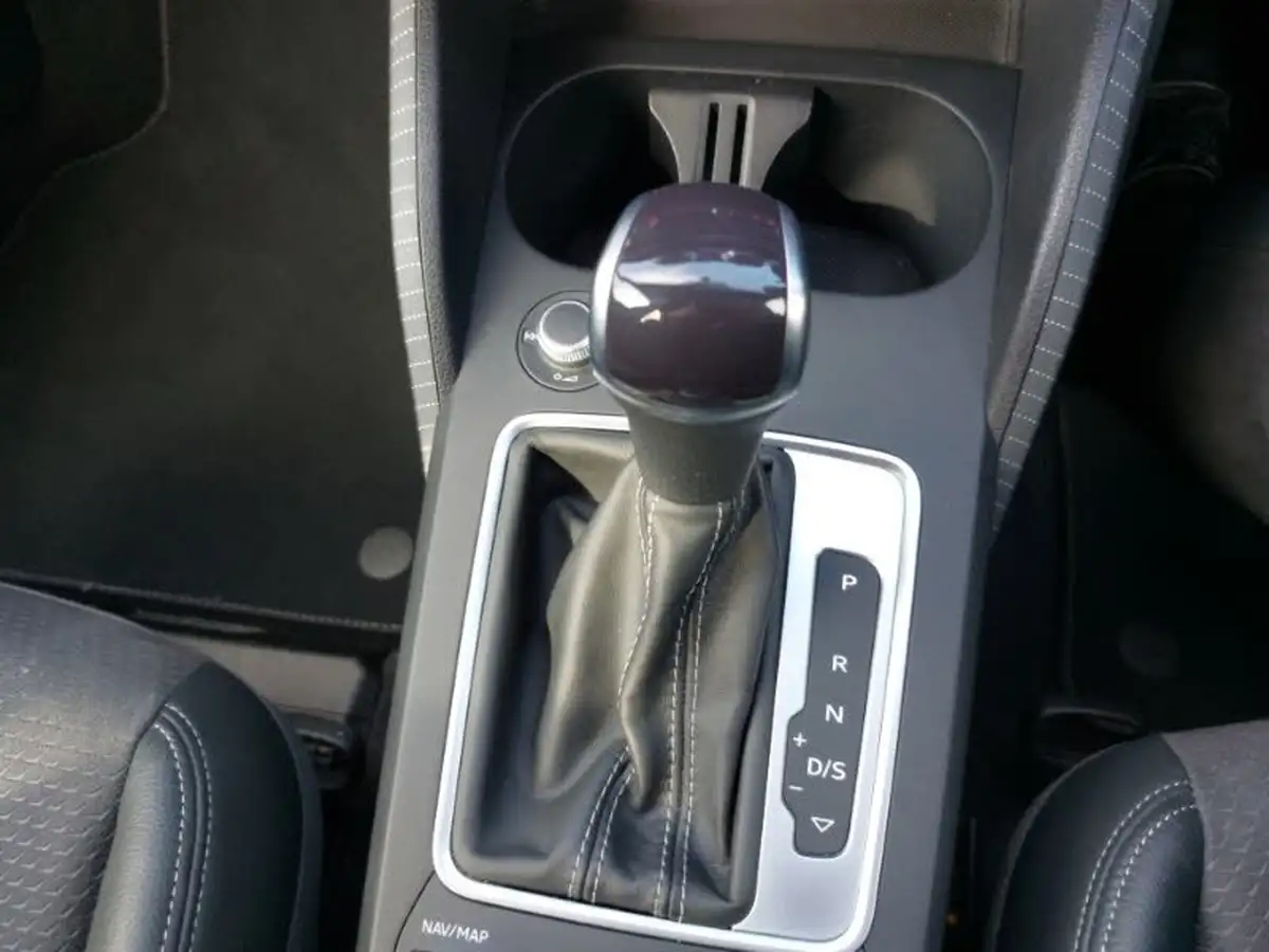 2022-audi-sq2-20-tfsi-black-edition-big-17
