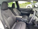 2019-toyota-prius-small-16