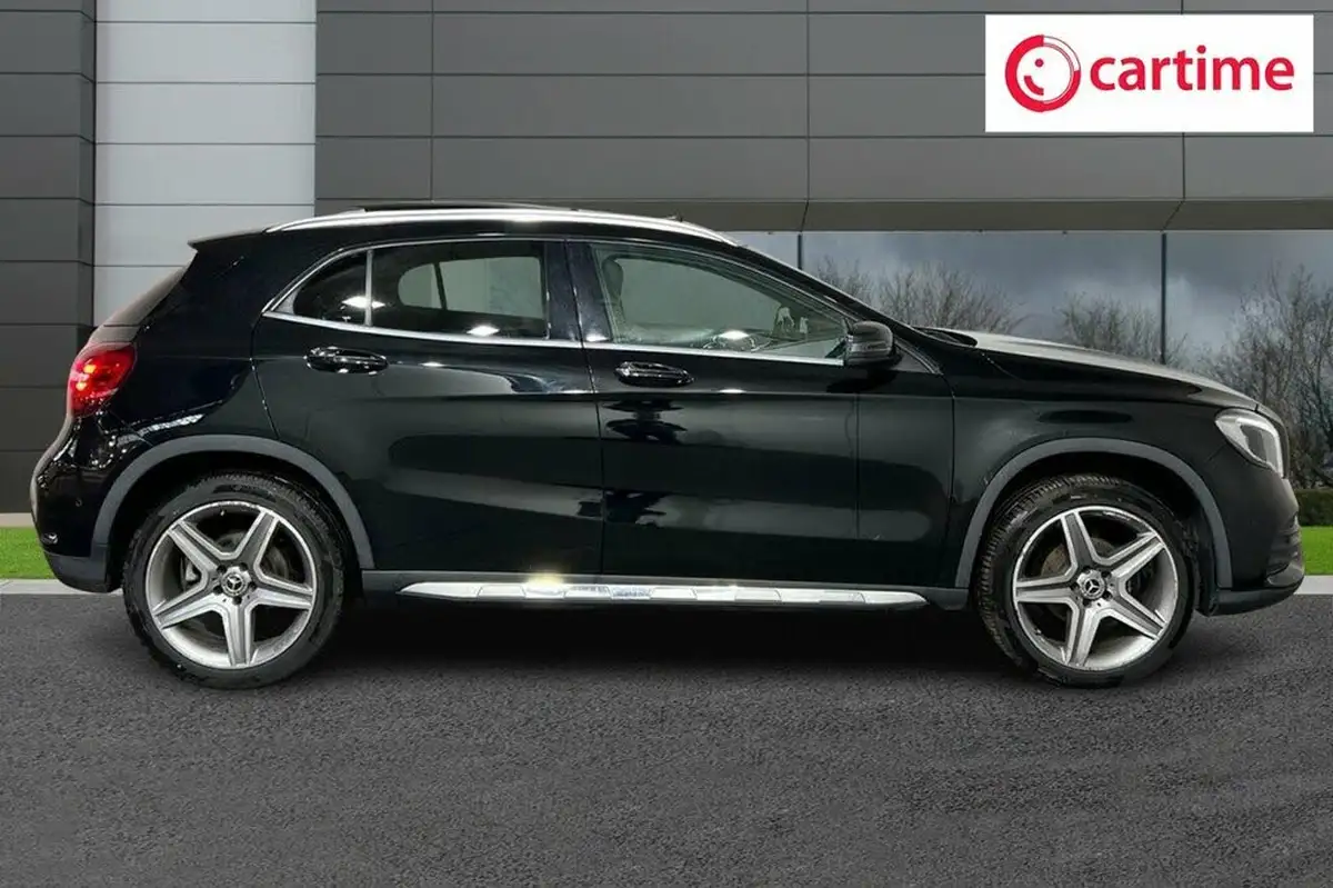 2017-mercedes-benz-gla-class-21d-gla-200d-amg-line-premium-plusss-4matic-7g-dct-big-1